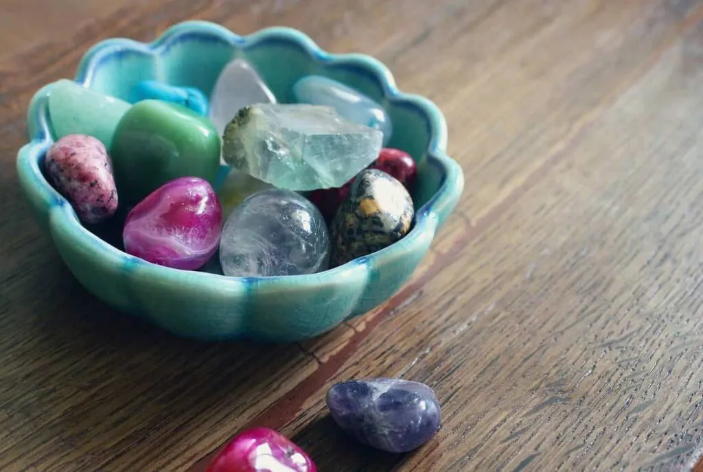 Reiki Healing Stones & reiki in bengali
রেইকি হিলিং কী 